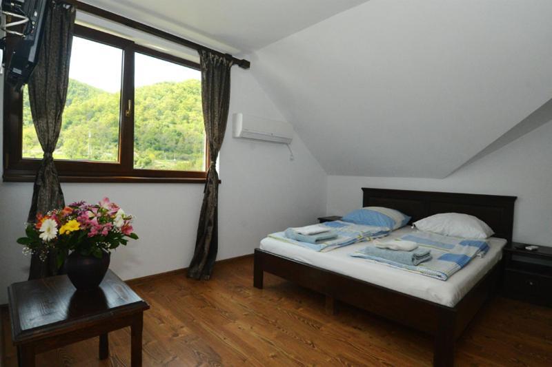 Vila Golful Dunarii Dubova Extérieur photo